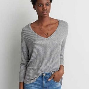American Eagle Ribbed Knit Vneck Sweater - Long Sleeve, Large